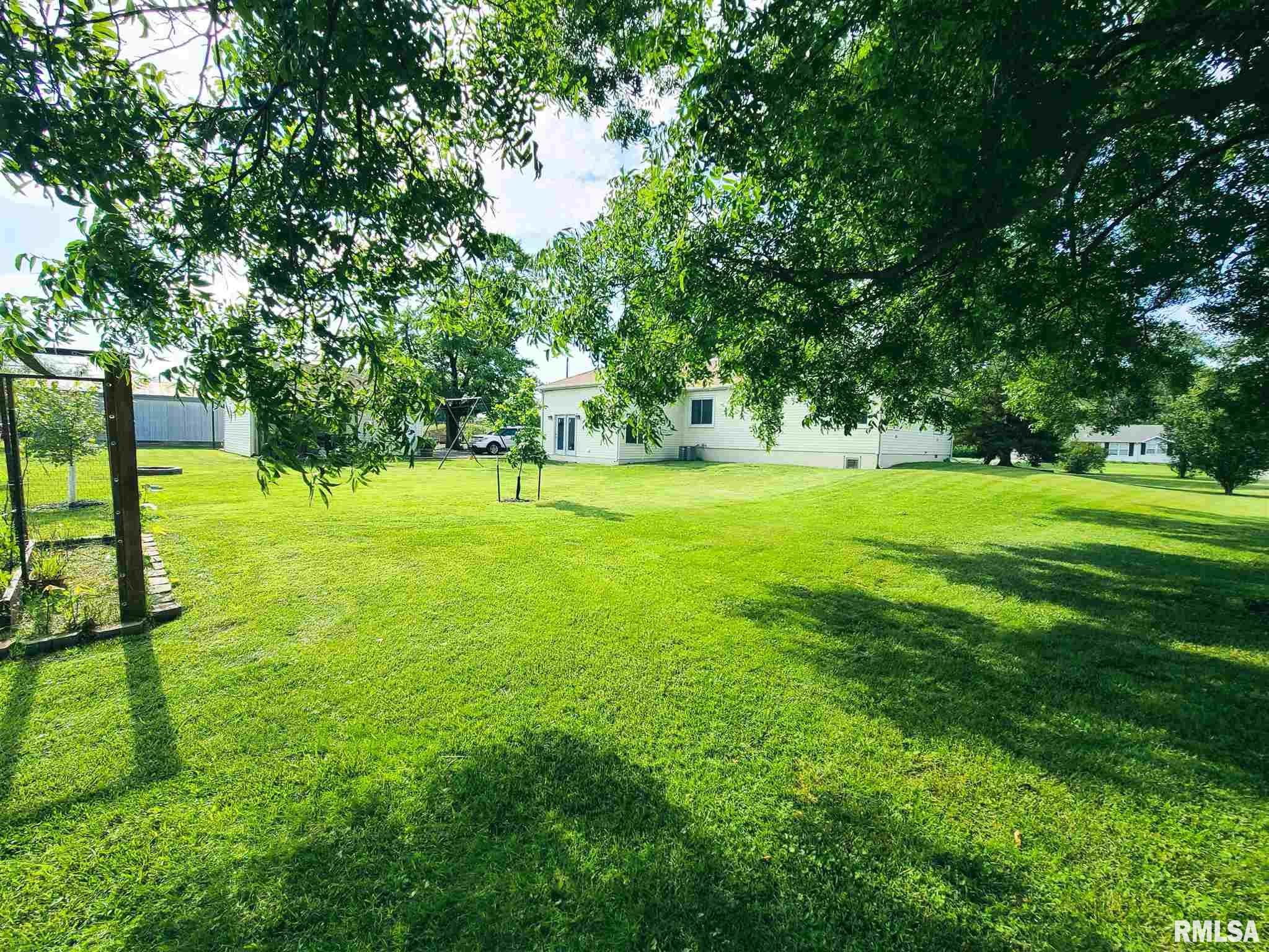 5 Mills Cart Road Salem, IL 62881 - Photo 19 of 49 Gallery Image 19