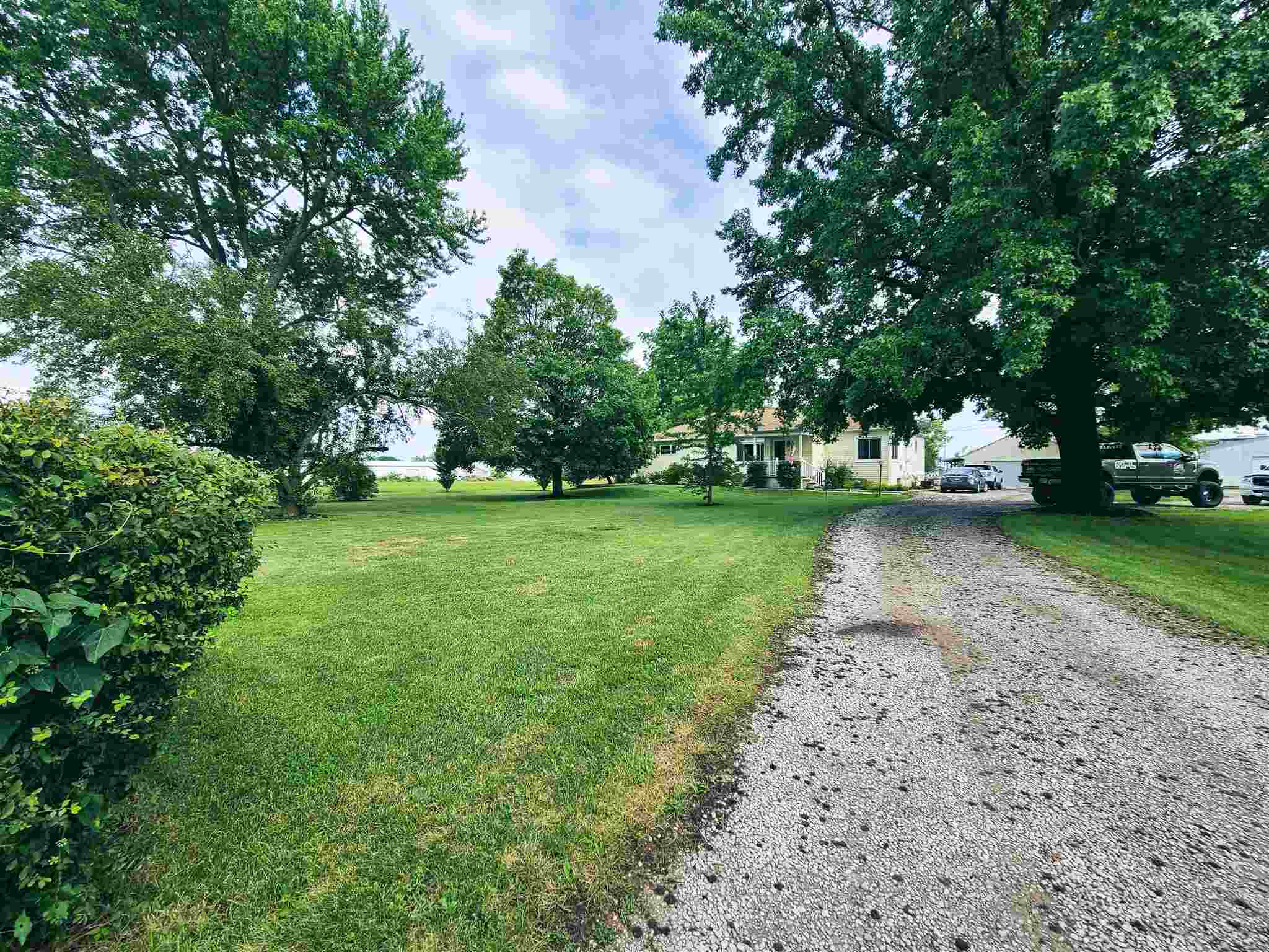 5 Mills Cart Road Salem, IL 62881 - Photo 9 of 49 Gallery Image 9