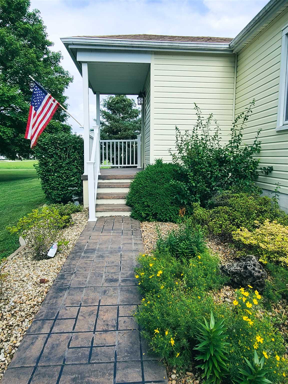5 Mills Cart Road Salem, IL 62881 - Photo 10 of 49 Gallery Image 10