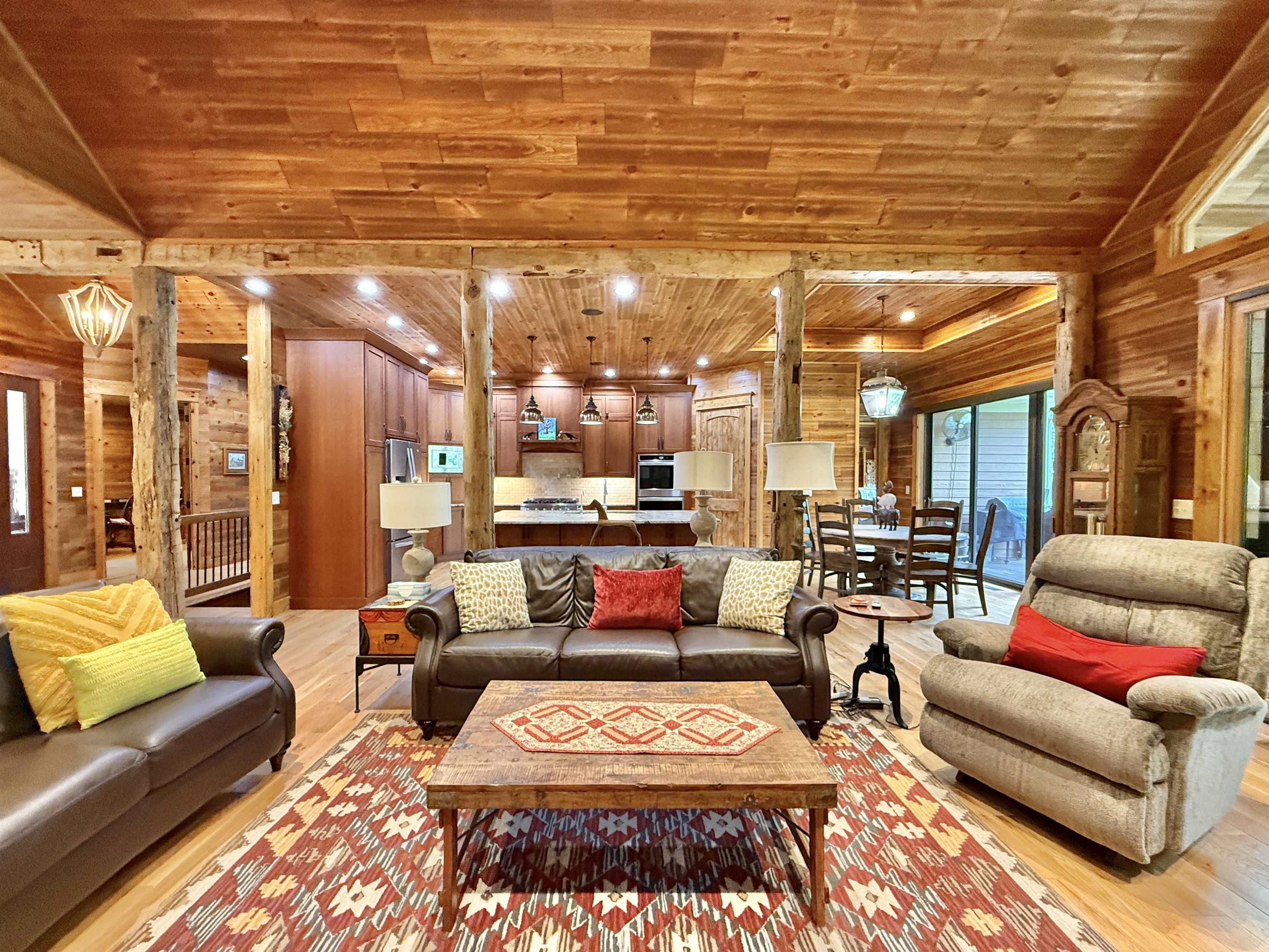 7636 South Butterfly Road Beloit, WI 53511 - Photo 15 of 66 Gallery Image 15