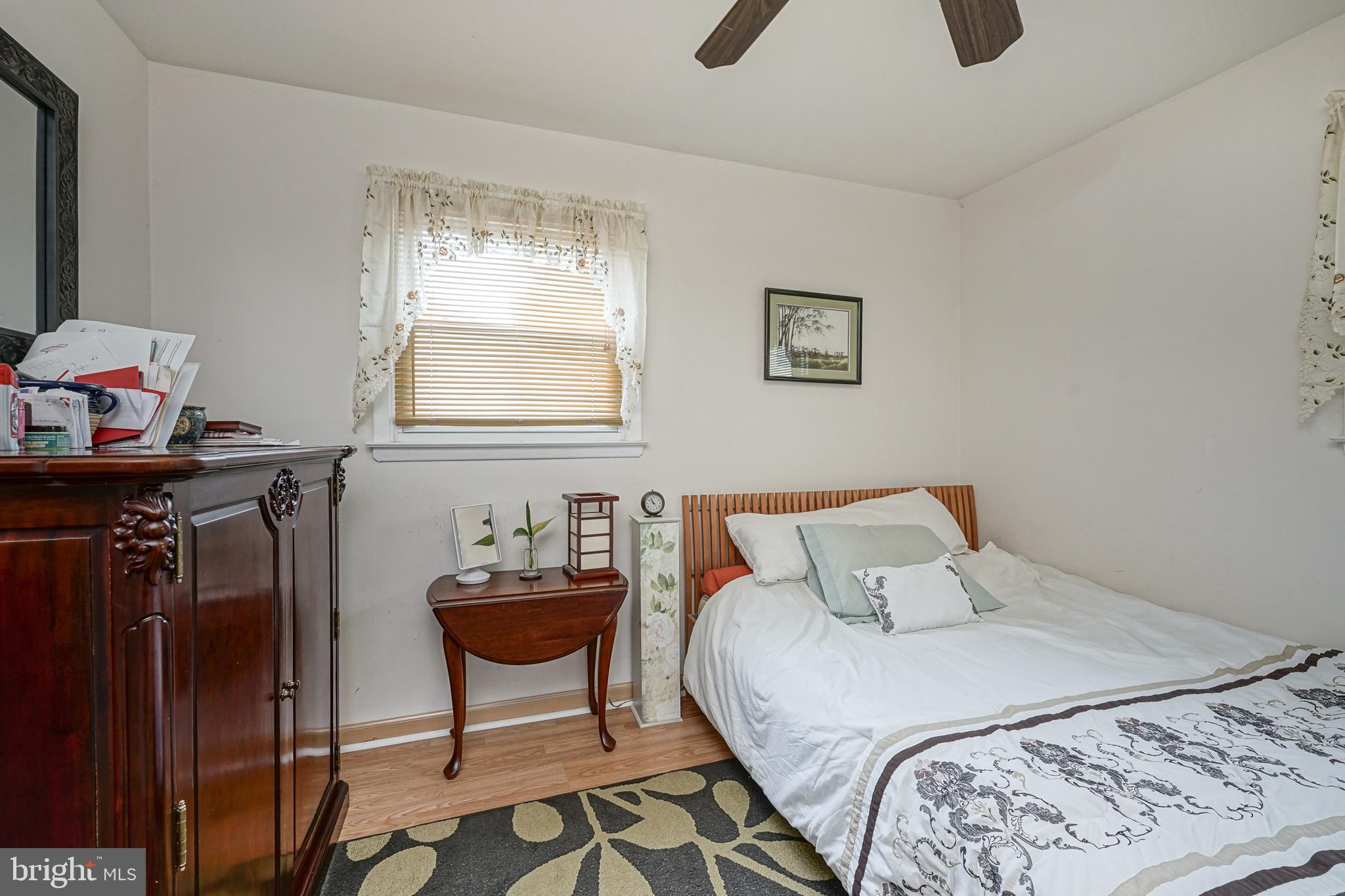 612 Cornwall Road Sewell, NJ 08080 - Photo 21 of 35 Master Bedroom