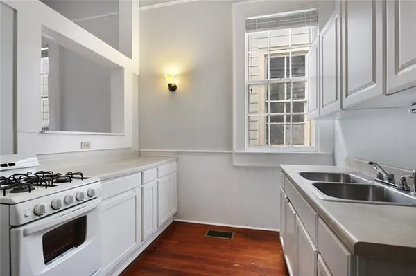 $1,350 | 3409 Burgundy Street, New Orleans, LA 70117