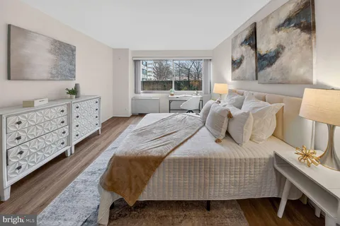 $295,000 | 5500 Friendship Boulevard, Unit 827N, Chevy Chase, MD 20815