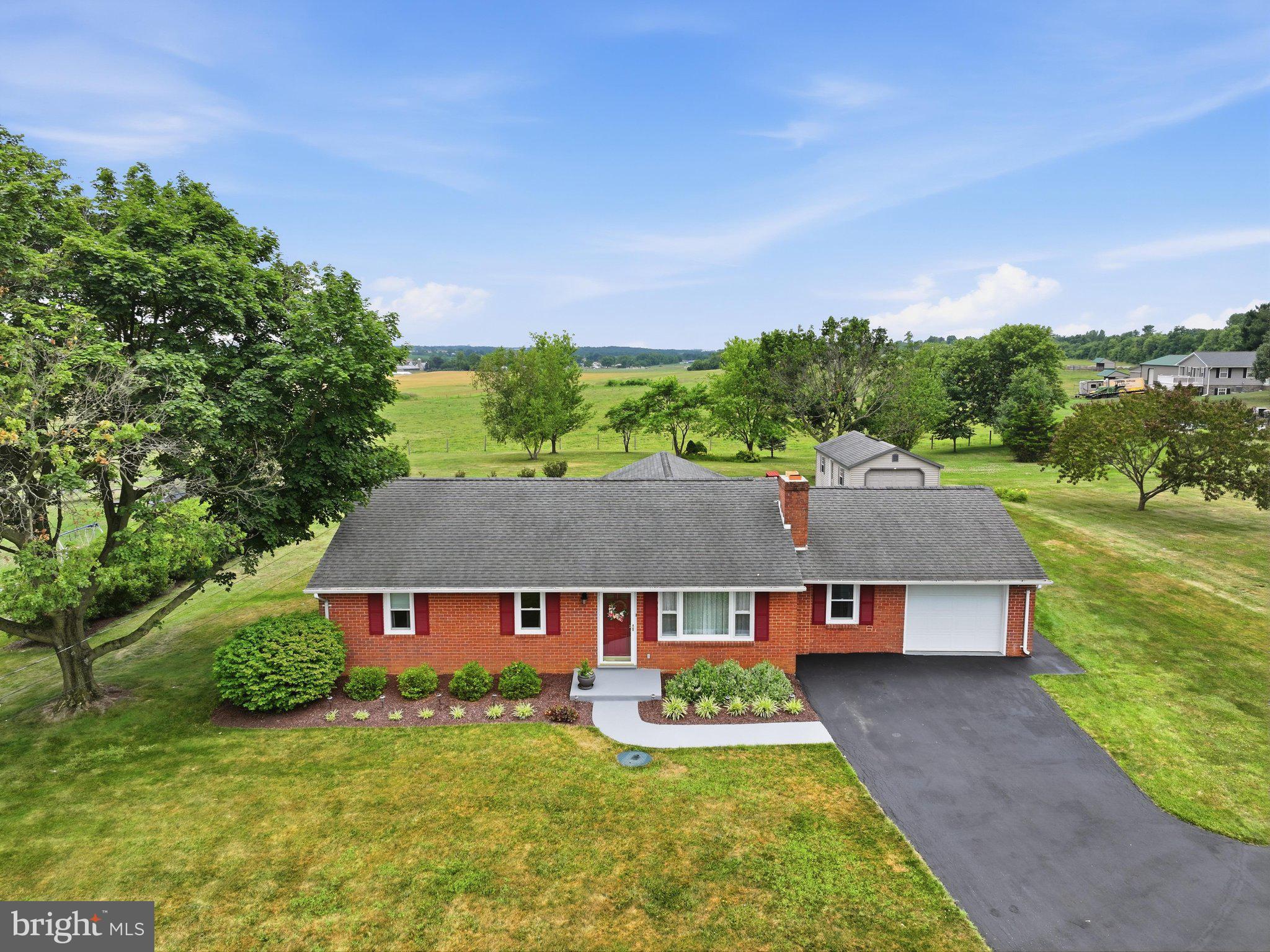 16913 Fairview Road Hagerstown, MD 21740 - Photo 39 of 57 Aerial Front