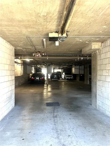 $2,200 | 257 East Santa Anita Avenue, Unit 202, Burbank, CA 91502