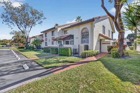 $240,000 | 10279 North Circle Lake Drive, Unit 202, Boynton Beach, FL 33437