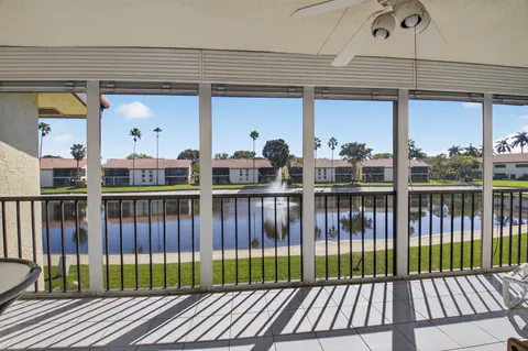 $240,000 | 10279 North Circle Lake Drive, Unit 202, Boynton Beach, FL 33437