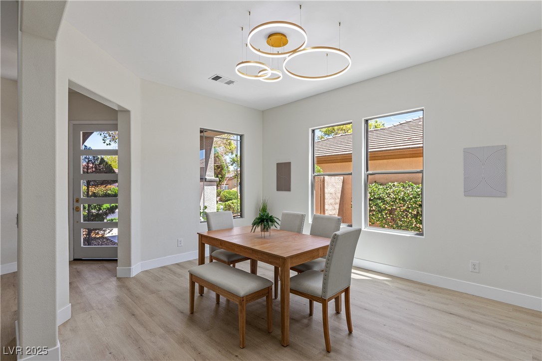 17 Winding Road Henderson, NV 89052 - Photo 12 of 94