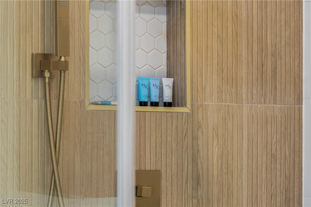 17 Winding Road Henderson, NV 89052 - Photo 42 of 94