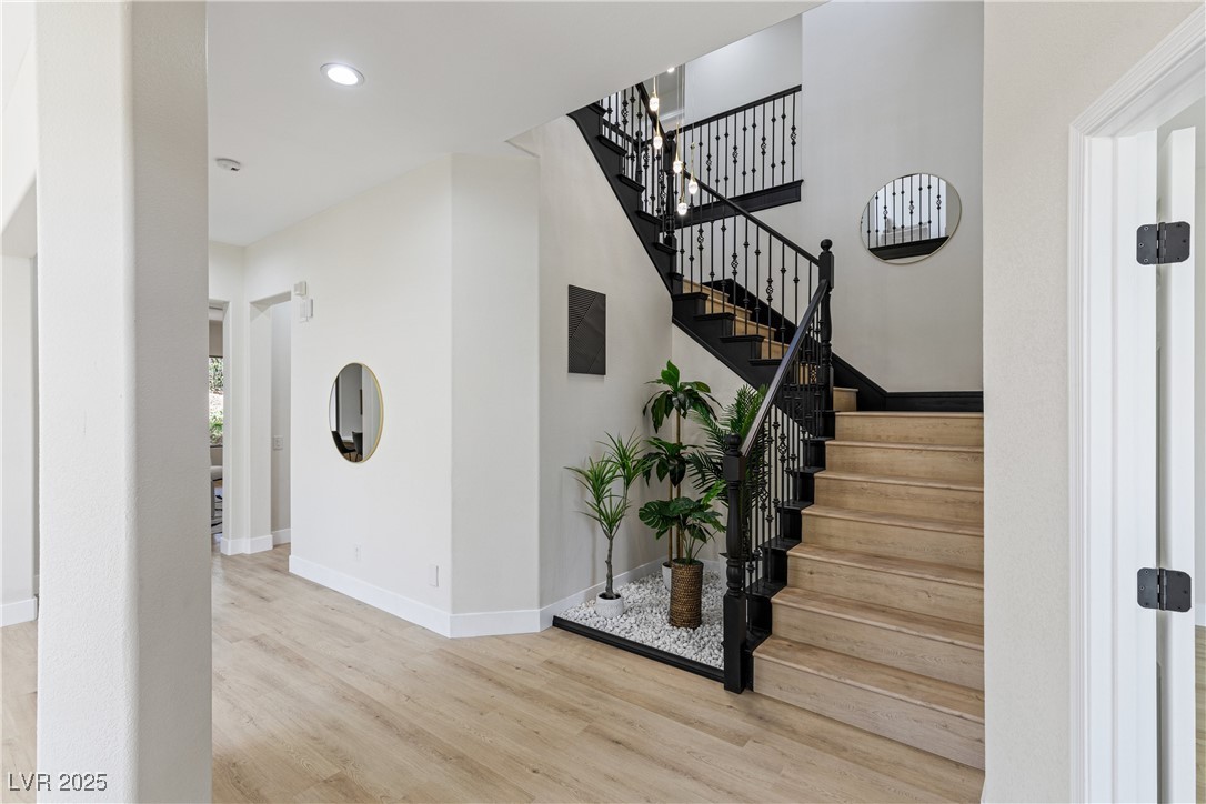 17 Winding Road Henderson, NV 89052 - Photo 9 of 94