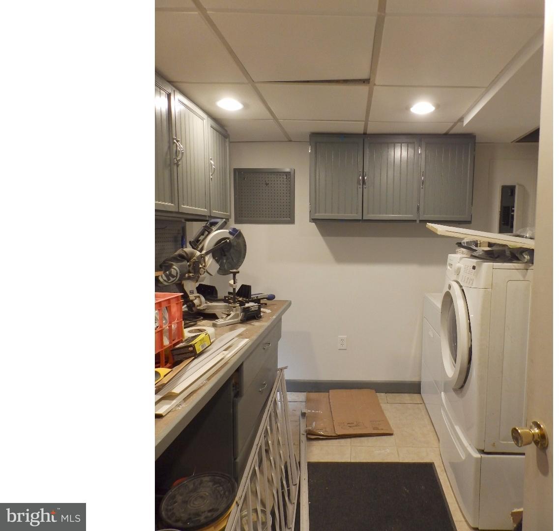 44 Stonegate Road Quakertown, PA 18951 - Photo 6 of 11 Laundry Room