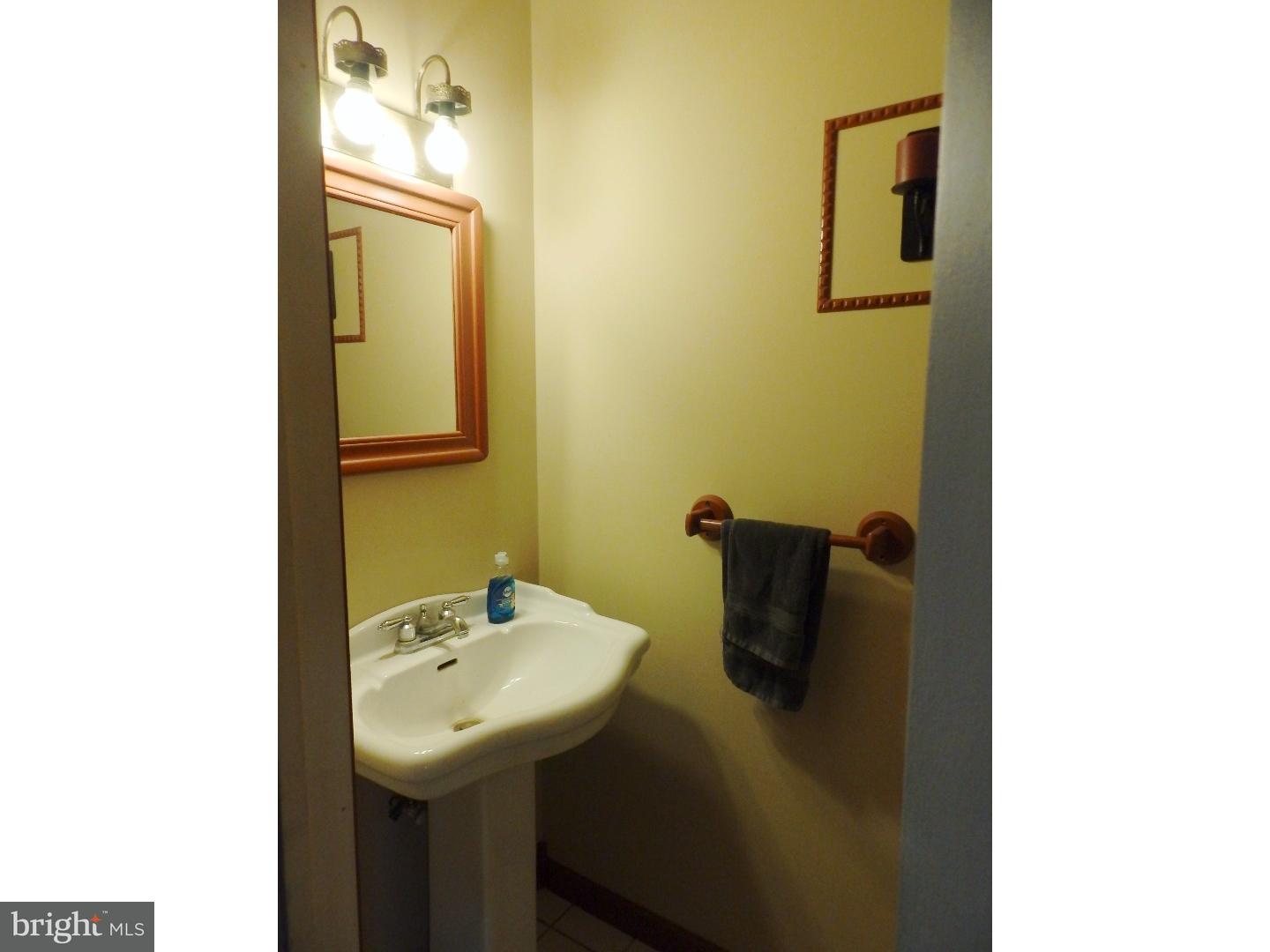44 Stonegate Road Quakertown, PA 18951 - Photo 9 of 11 Half Bath