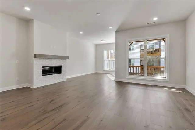 $4,600 | 4317 Parkside Place, Atlanta, GA 30342