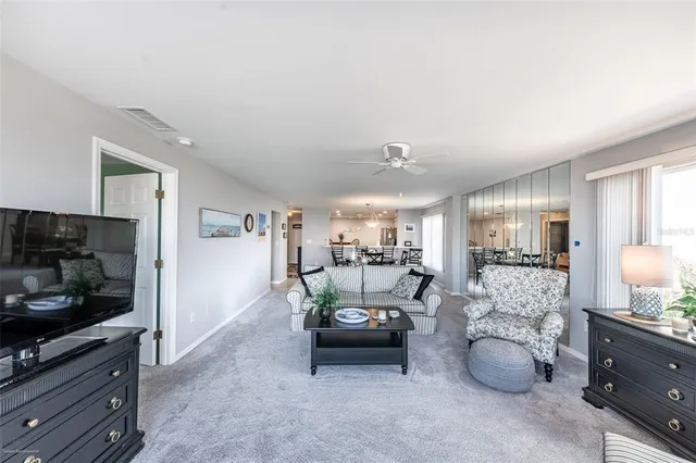 $4,000 | 1477 Park Beach Circle, Unit 11, Punta Gorda, FL 33950