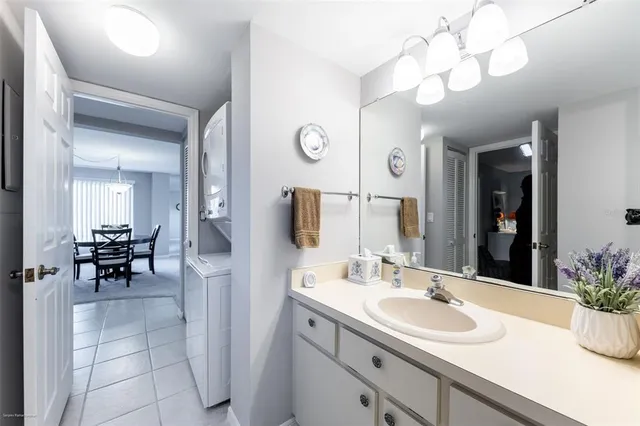 $4,000 | 1477 Park Beach Circle, Unit 11, Punta Gorda, FL 33950