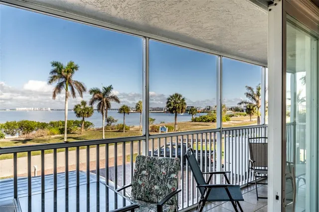 $4,000 | 1477 Park Beach Circle, Unit 11, Punta Gorda, FL 33950