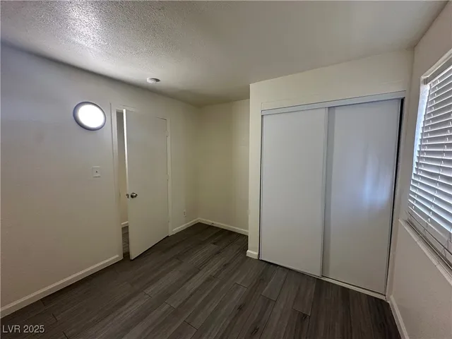 $975 | 231 North 14th Street, Unit D, Las Vegas, NV 89101