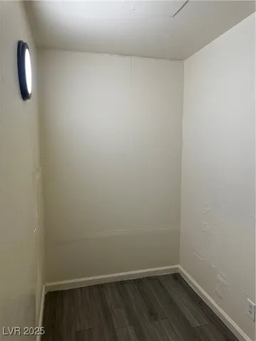 $975 | 231 North 14th Street, Unit D, Las Vegas, NV 89101