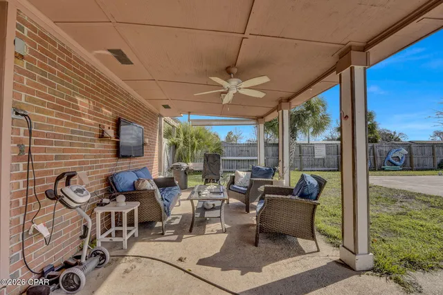 $359,999 | 301 Floyd Drive, Lynn Haven, FL 32444