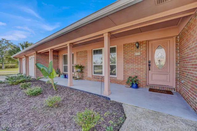 $359,999 | 301 Floyd Drive, Lynn Haven, FL 32444