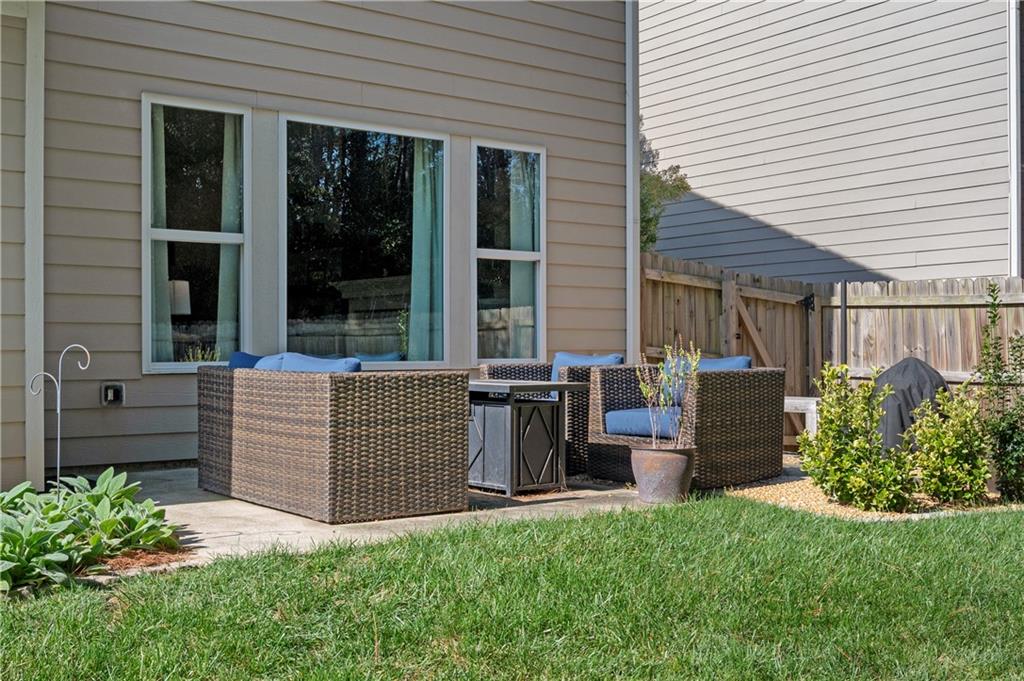39 Floating Leaf Way Dallas, GA 30132 - Photo 35 of 40 front view of a house with a porch