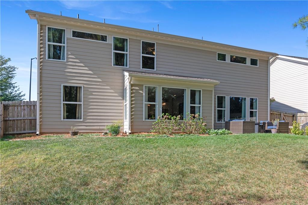 39 Floating Leaf Way Dallas, GA 30132 - Photo 36 of 40 a front view of house with yard