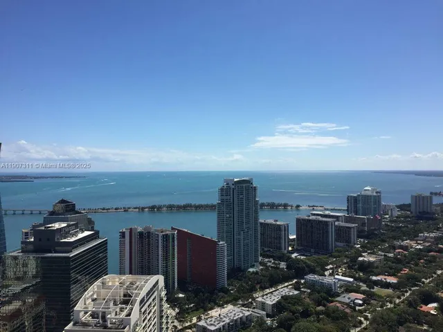 $4,800 | 1300 South Miami Avenue, Unit 3809, Miami, FL 33130