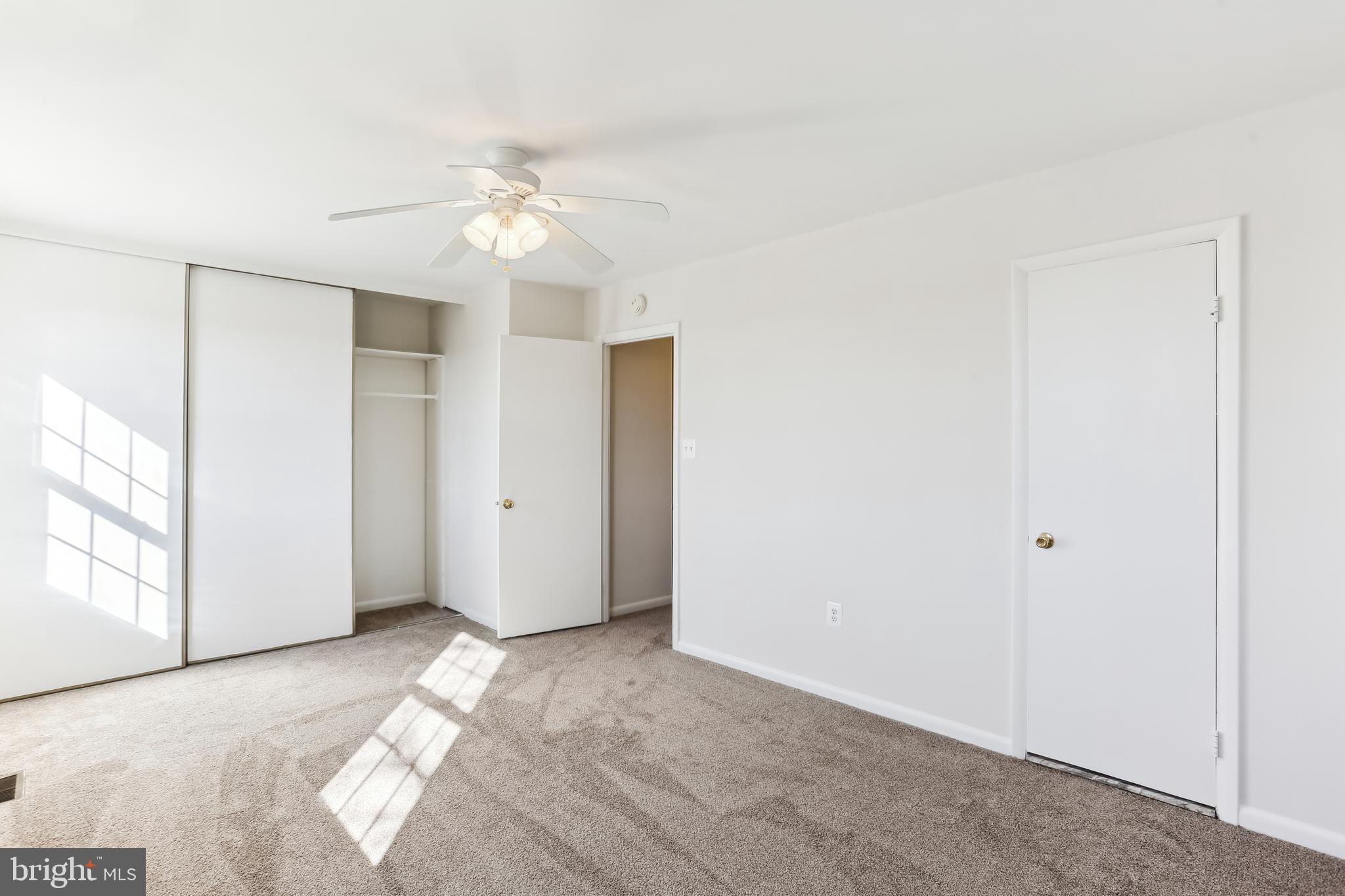 33 Timber Rock Road Gaithersburg, MD 20878 - Photo 24 of 43 Spacious primary bedroom
