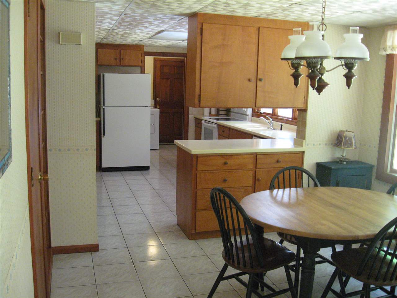 224 Dublin Road Jaffrey, NH 03452 - Photo 2 of 24