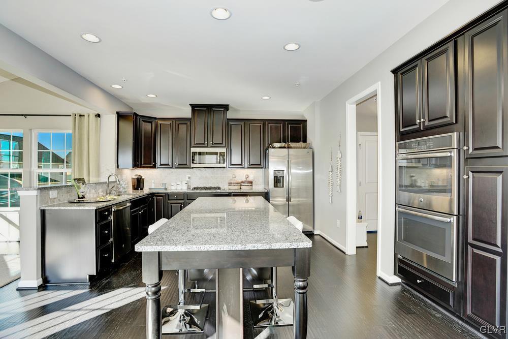 4818 Rafi Road Easton, PA 18045 - Photo 3 of 13 Gallery Image 3