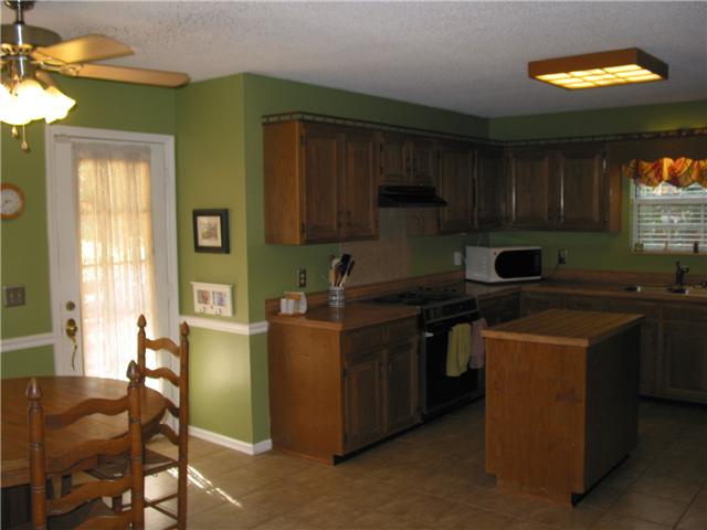 3525 Shakertown Road Antioch, TN 37013 - Photo 7 of 17 Wider view of Kitchen - door leads to covered deck