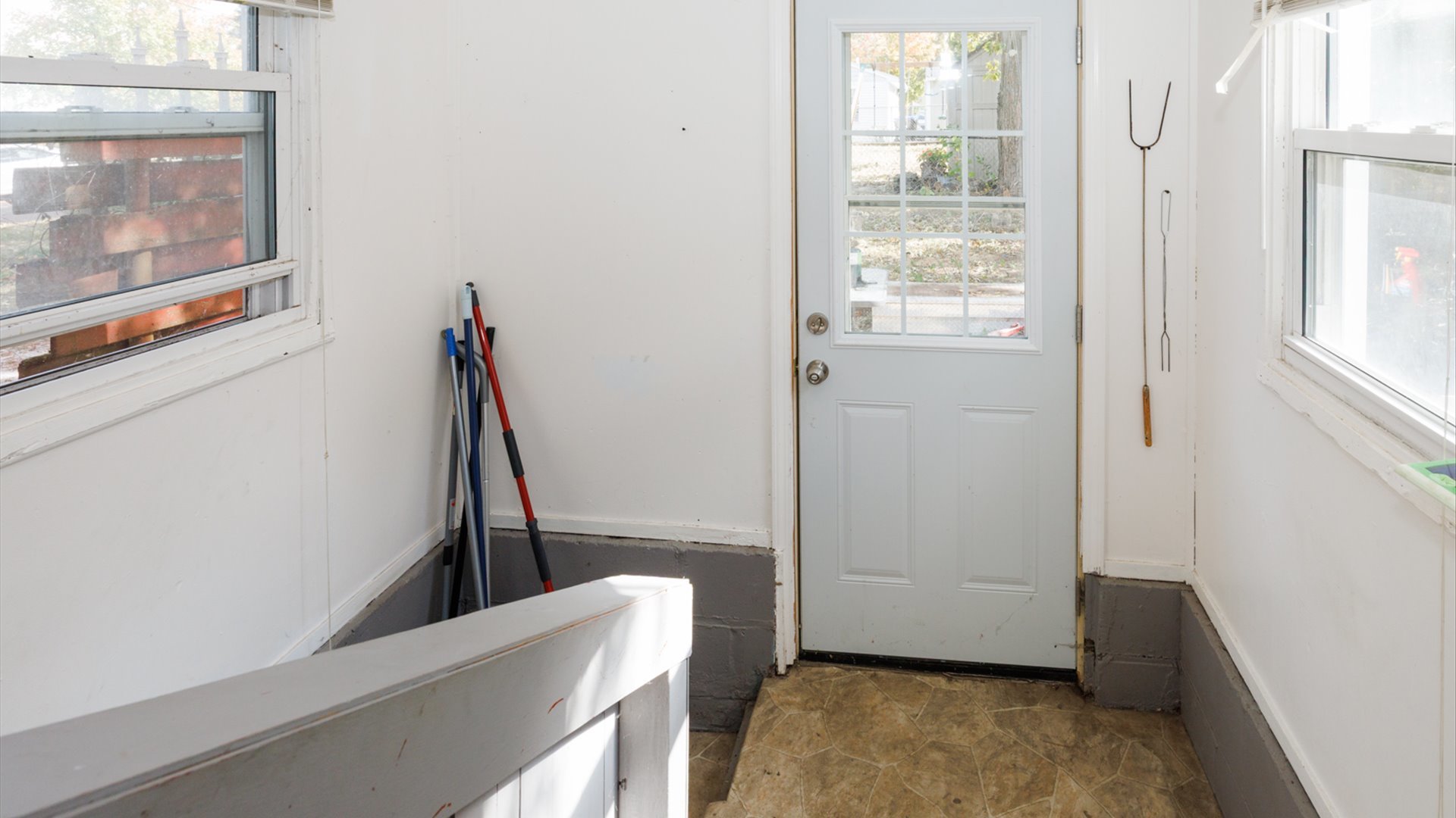 802 South Madison Street Bloomington, IL 61701 - Photo 30 of 33