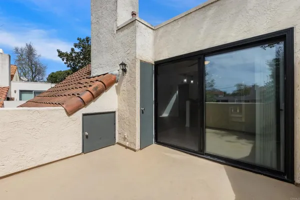 $429,900 | 333 North Melrose Drive, Unit F, Vista, CA 92083