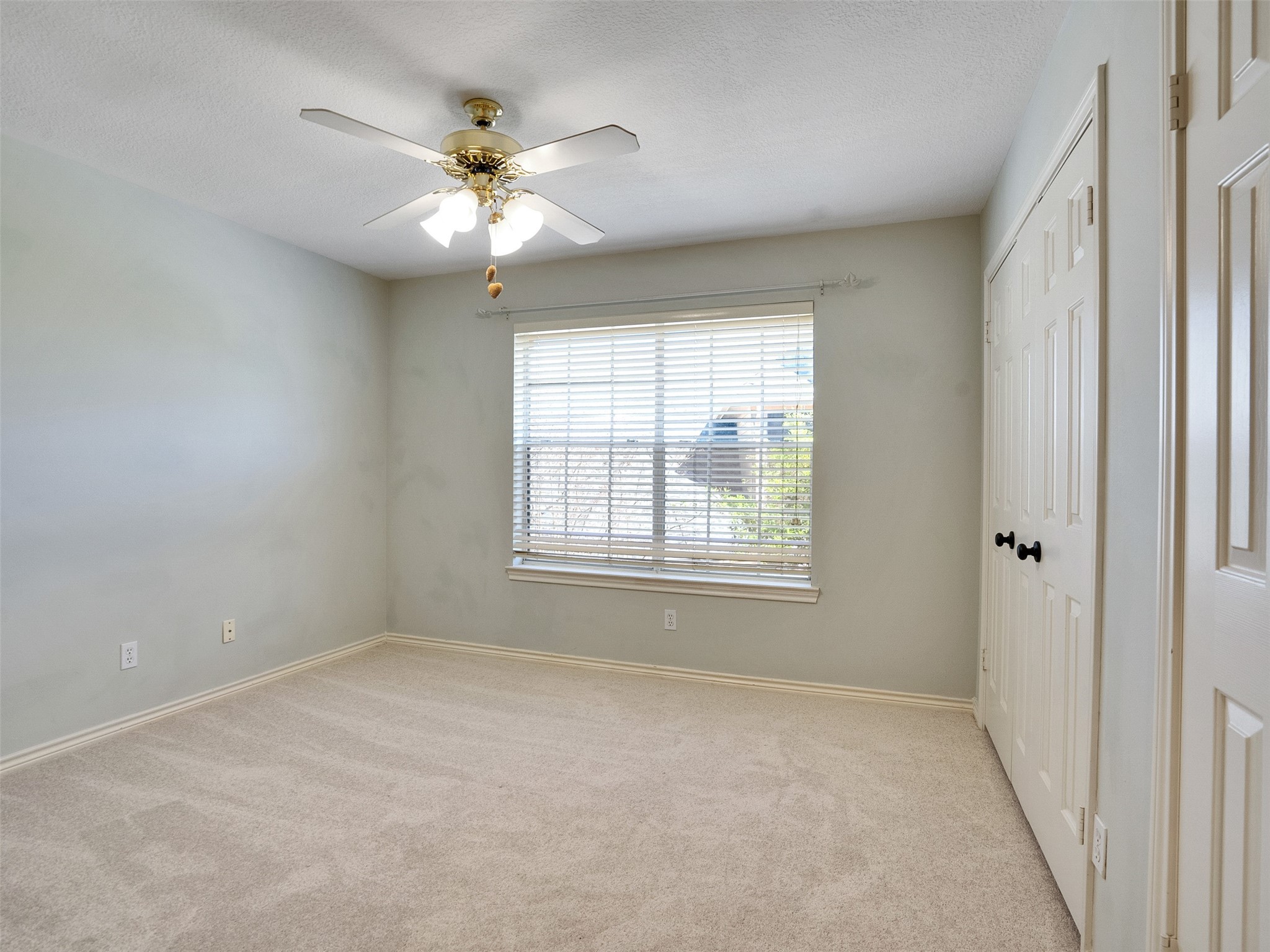 16735 Manningtree Lane Spring, TX 77379 - Photo 33 of 47 2nd bedroom