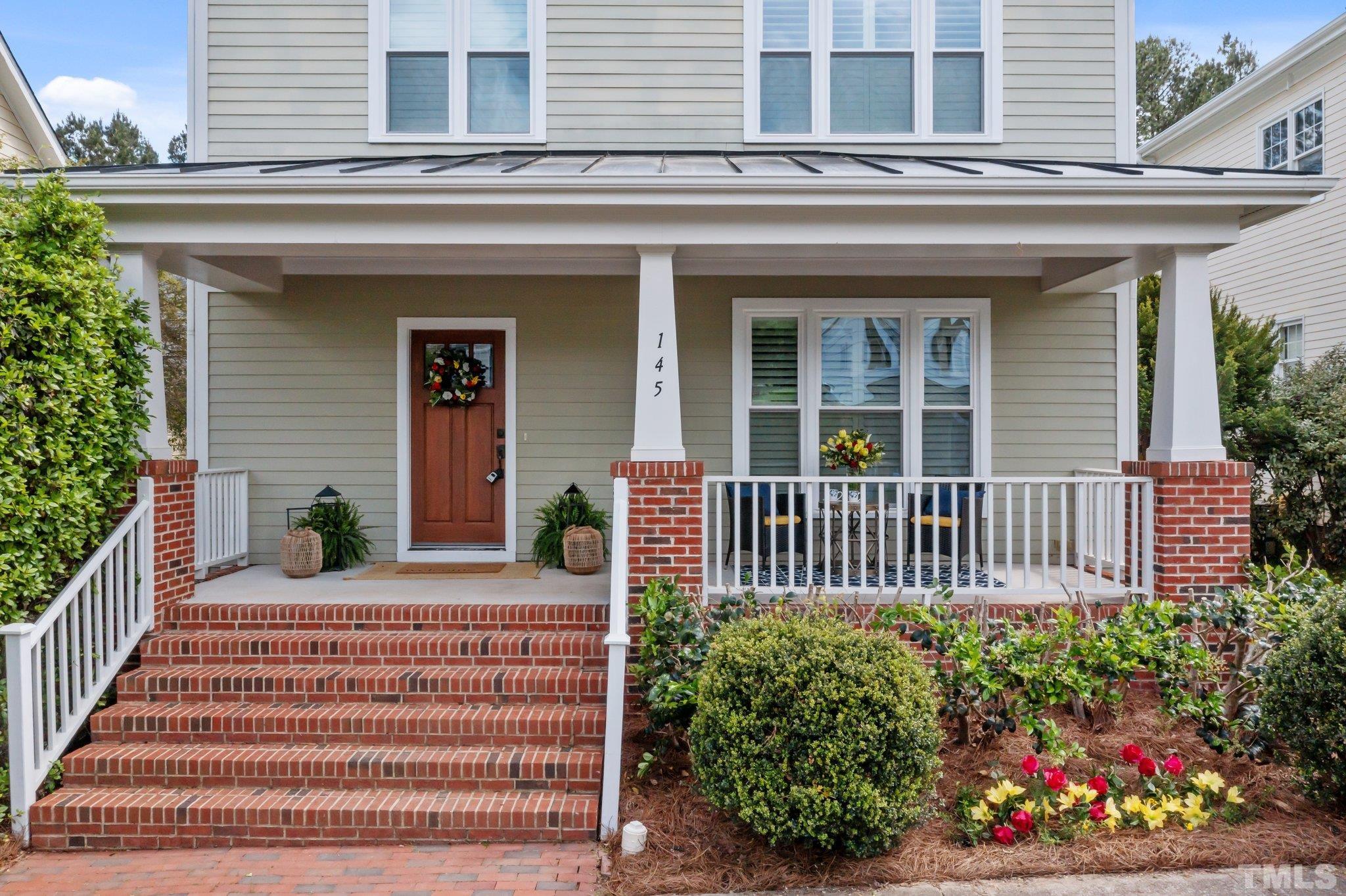145 Kingsport Road Holly Springs, NC 27540 - Photo 5 of 42 front view of a house