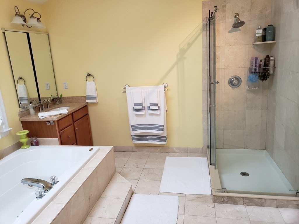 28 Greenwood Road Hopkinton, MA 01748 - Photo 30 of 42 Gallery Image 30