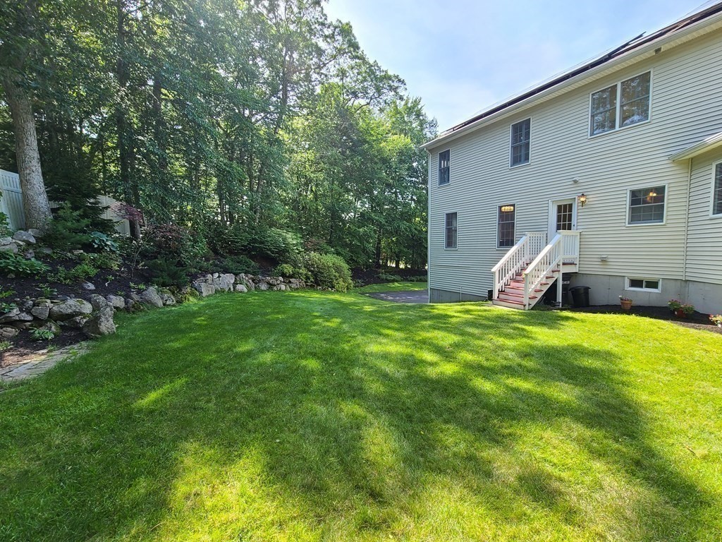 28 Greenwood Road Hopkinton, MA 01748 - Photo 38 of 42 Gallery Image 38