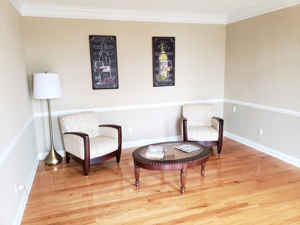 28 Greenwood Road Hopkinton, MA 01748 - Photo 5 of 42 Gallery Image 5