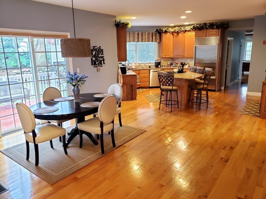 28 Greenwood Road Hopkinton, MA 01748 - Photo 6 of 42 Gallery Image 6