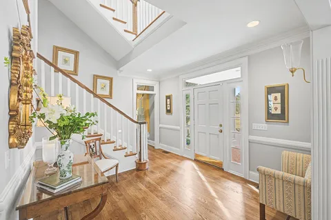 $3,438,000 | 402 Granny White Pike, Brentwood, TN 37027