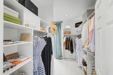 $3,438,000 | 402 Granny White Pike, Brentwood, TN 37027