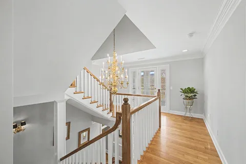 $3,438,000 | 402 Granny White Pike, Brentwood, TN 37027