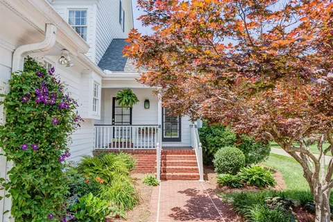 $3,438,000 | 402 Granny White Pike, Brentwood, TN 37027