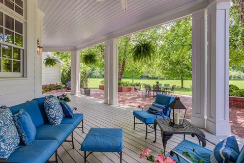 $3,438,000 | 402 Granny White Pike, Brentwood, TN 37027