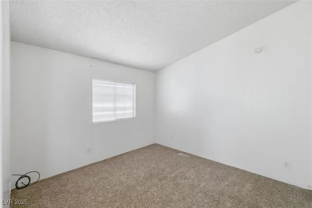 $175,000 | 280 Ferndell Street, Pahrump, NV 89048