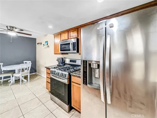 $325,000 | 1315 Massachusetts Avenue, Unit 204, Riverside, CA 92507
