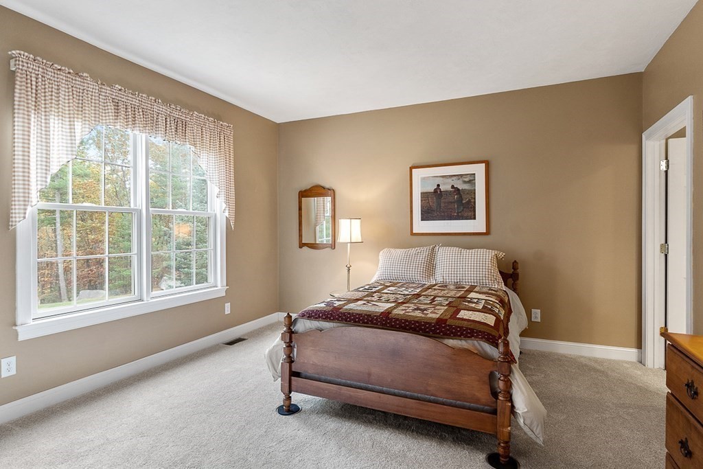 24 Highland Road, Unit 24 Westford, MA 01886 - Photo 17 of 42