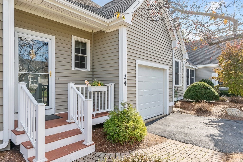 24 Highland Road, Unit 24 Westford, MA 01886 - Photo 2 of 42
