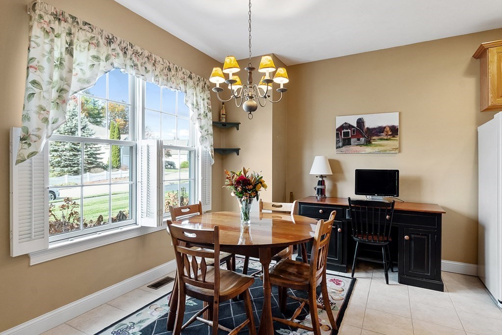 24 Highland Road, Unit 24 Westford, MA 01886 - Photo 5 of 42