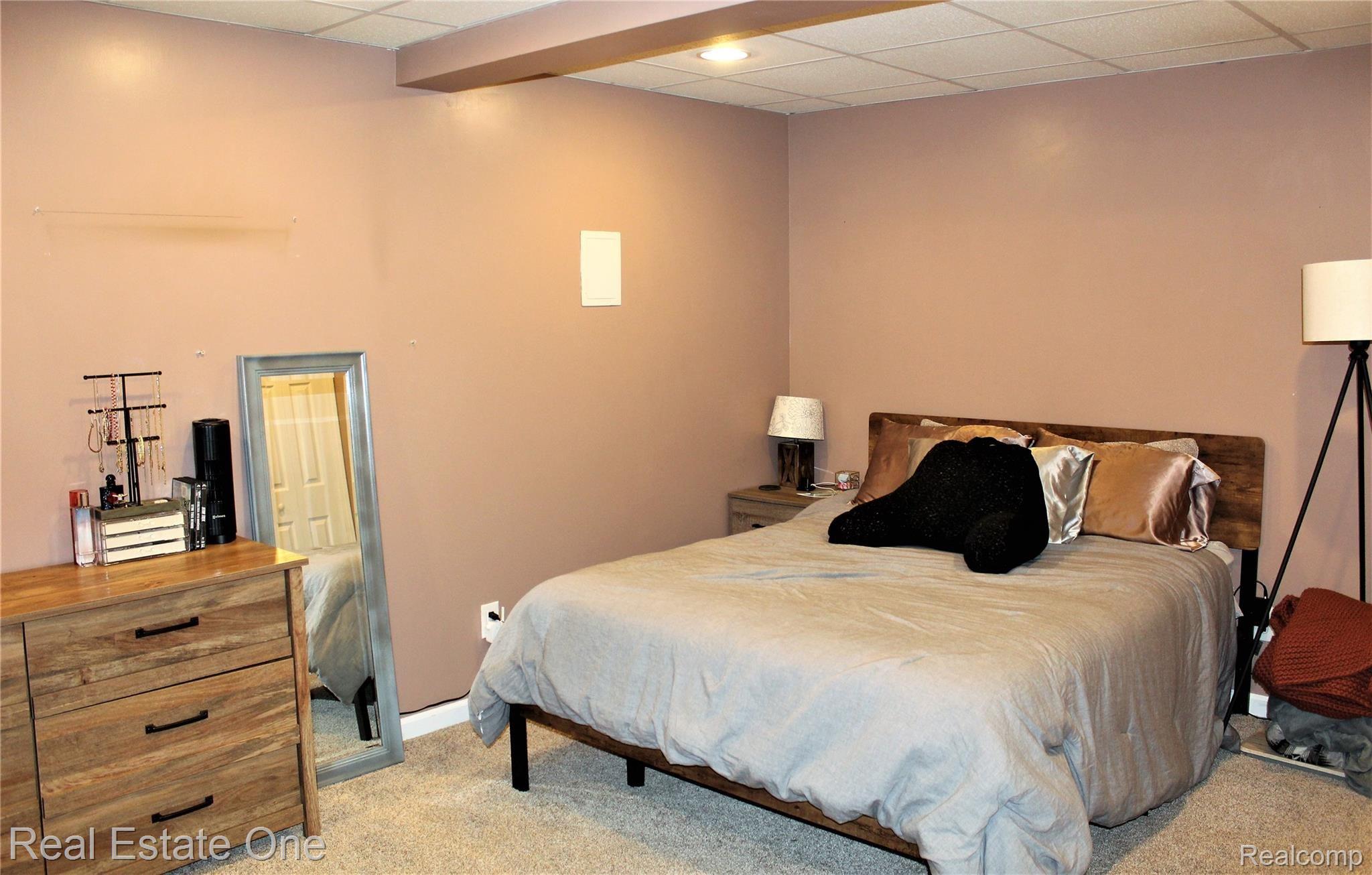 3316 Summit Ridge Drive Rochester, MI 48306 - Photo 58 of 61 56.JPG